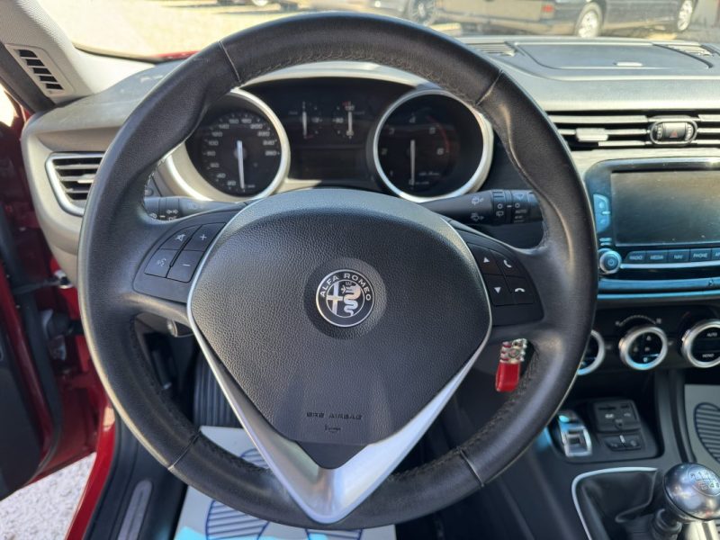 ALFA ROMEO GIULIETTA 1.6 JTDM 120 Super 1ER Main