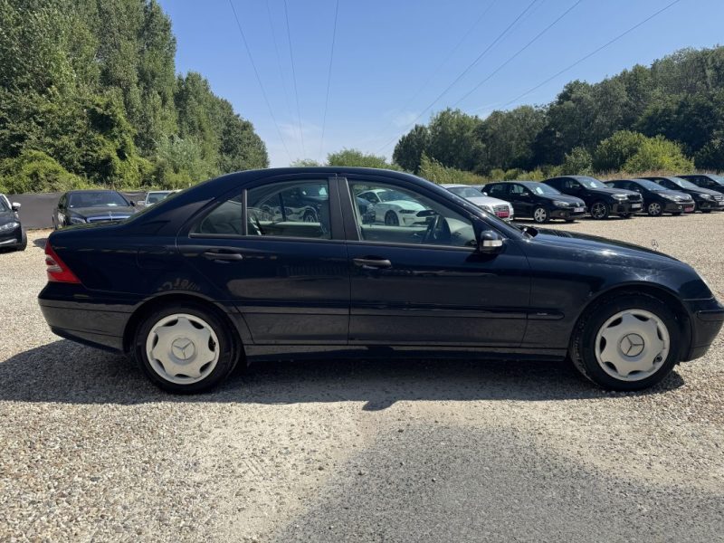 MERCEDES CLASSE C C220 CDI 150 CH CLASSIC 1ER Main