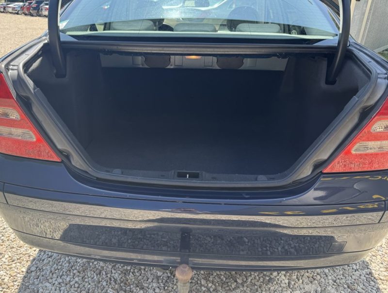 MERCEDES CLASSE C C220 CDI 150 CH CLASSIC 1ER Main