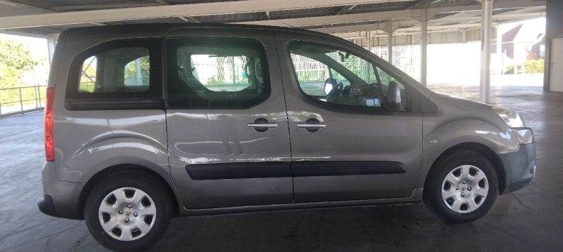 PEUGEOT PARTNER 1.6 HDI 90 CV AN 09 141 KM PROPRE