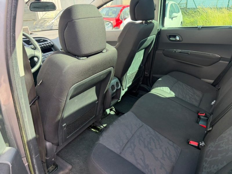 PEUGEOT 3008 1.6 HDI 16V 112 CV FELINE Garantie