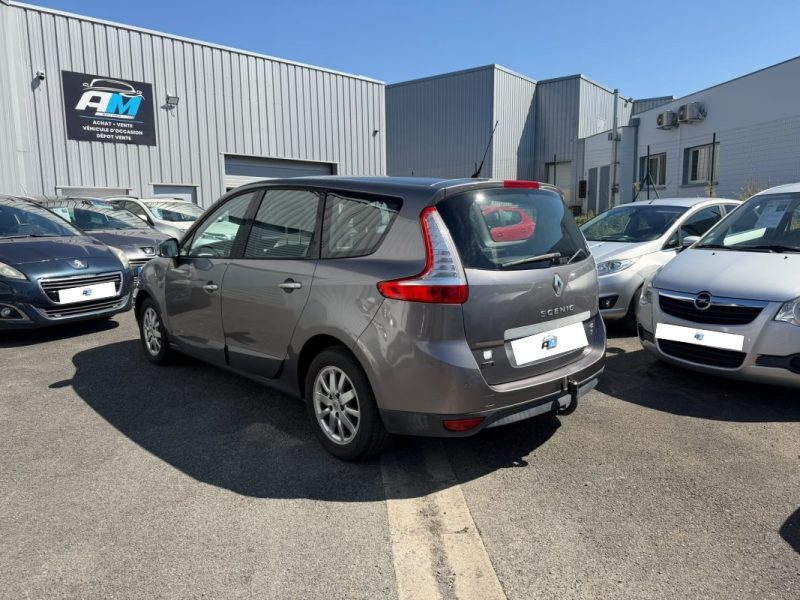 RENAULT GRAND SCENIC 3 1.9 DCI 130CH FAP PRIVILÈGE 7 PLACES Garantie