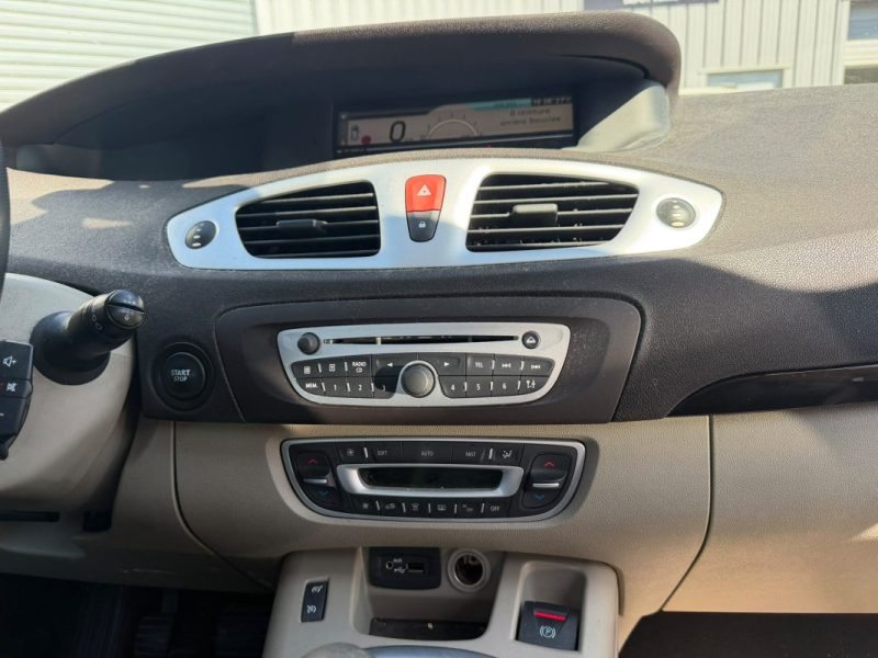 RENAULT GRAND SCENIC 3 1.9 DCI 130CH FAP PRIVILÈGE 7 PLACES Garantie