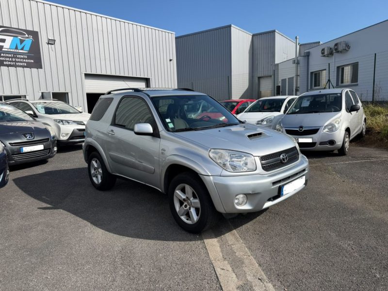 TOYOTA RAV4 115 D-4D LIMITED EDITION 3P Garantie