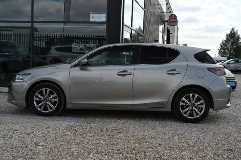 LEXUS CT200H 1.8 136CH DESIGN 10/2015