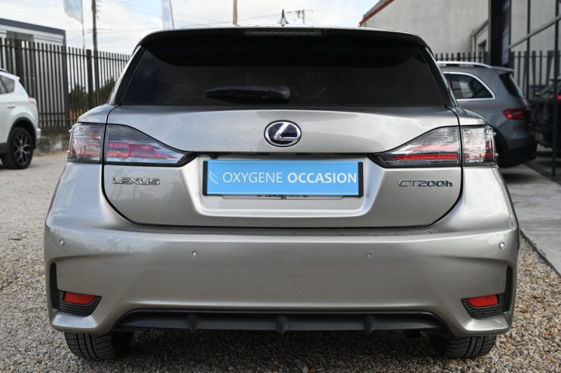LEXUS CT200H 1.8 136CH DESIGN 10/2015