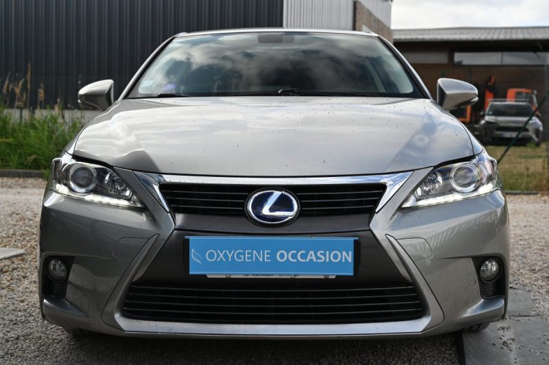 LEXUS CT200H 1.8 136CH DESIGN 10/2015