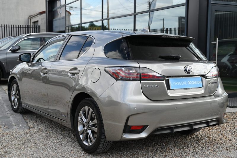 LEXUS CT200H 1.8 136CH DESIGN 10/2015