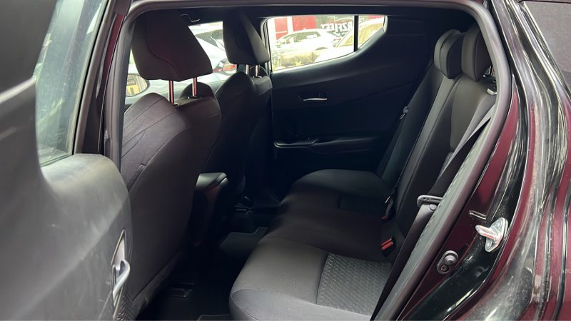 TOYOTA C-HR PHASE 2 SUV HYBRIDE 1.8 DYNAMIC BUSINESS 122cv/1 ERE MAIN/TVA RECUPERABLE