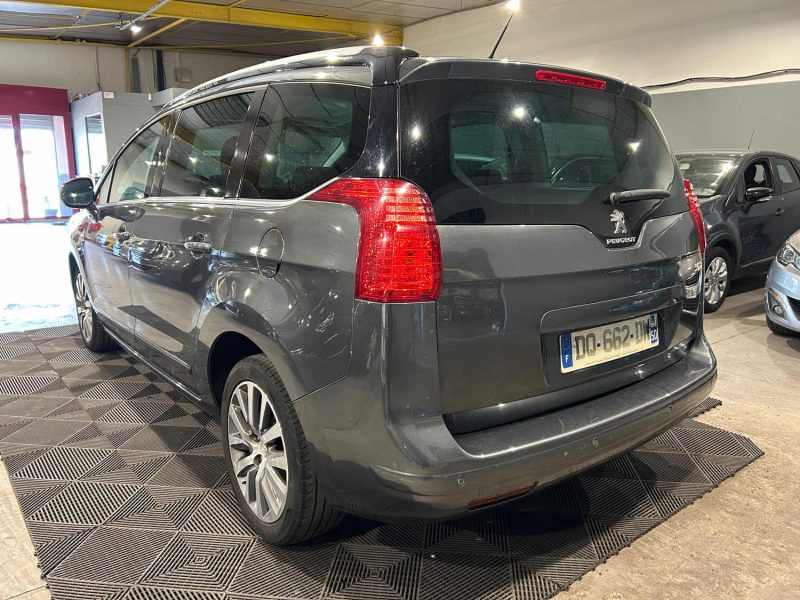 PEUGEOT 5008 ALLURE 2.0 HDI 160CH