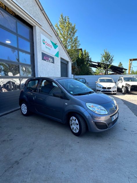 RENAULT TWINGO II 1.2 75 RIP CURL