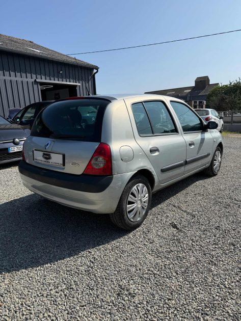 RENAULT CLIO CONFORT AUTHENTIQUE 1.4 i 1er main