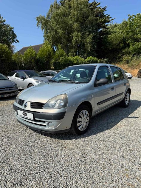 RENAULT CLIO CONFORT AUTHENTIQUE 1.4 i 1er main