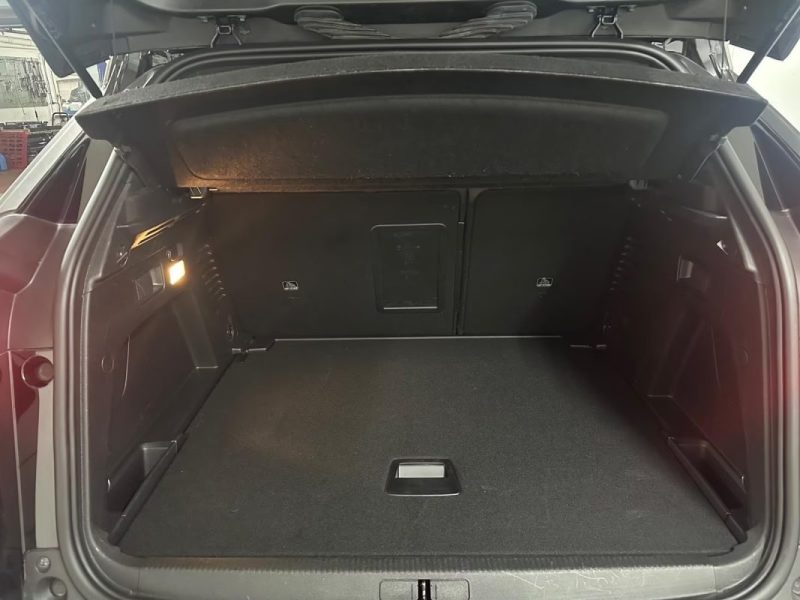 Peugeot 3008 1.5 BLUEHDI 130CH S&S GT EAT8