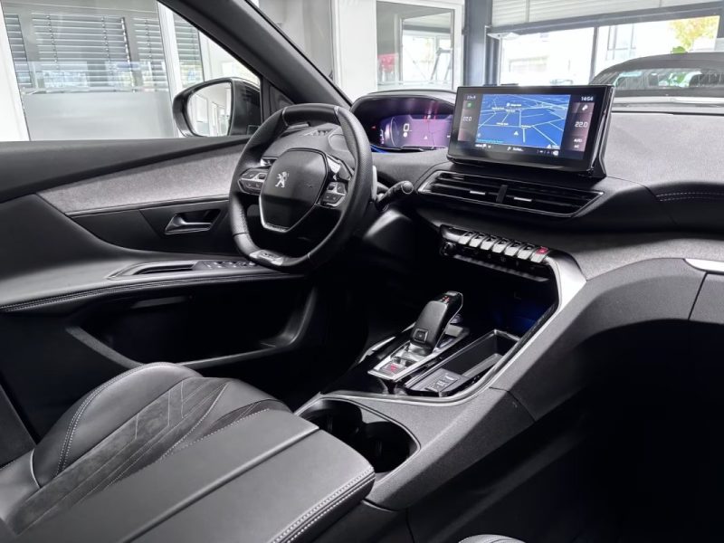 Peugeot 3008 1.5 BLUEHDI 130CH S&S GT EAT8