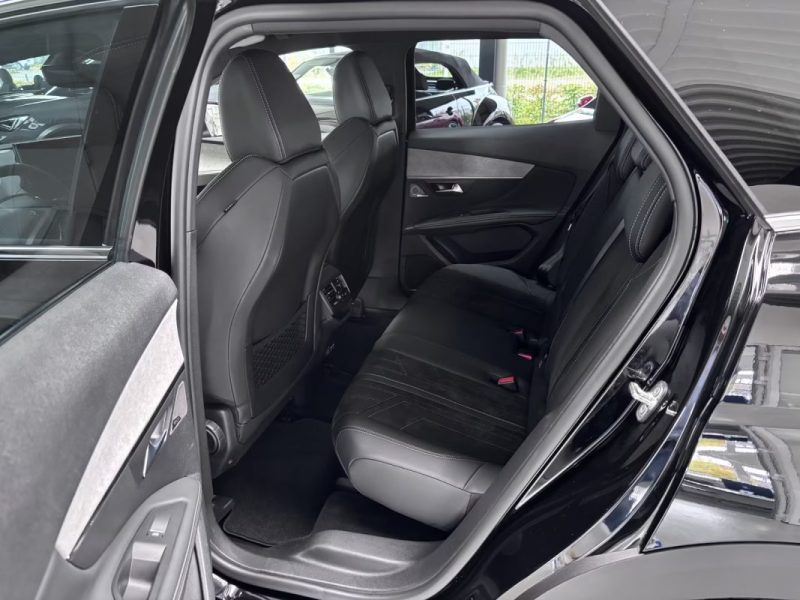 Peugeot 3008 1.5 BLUEHDI 130CH S&S GT EAT8