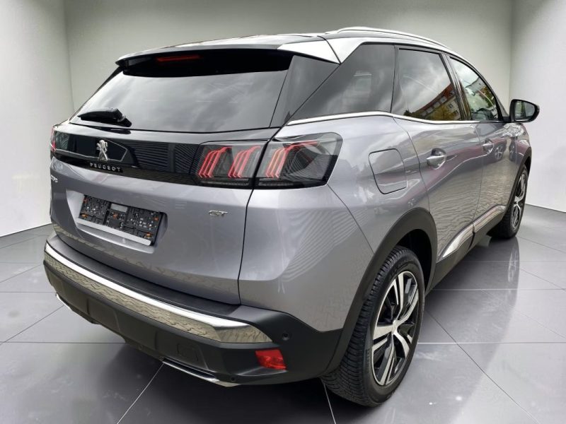 PEUGEOT 3008 HYBRID 136 GT – CAMÉRA 360° – RÉGULATEUR ADAPTATIF (ACC) – PNEUS TOUTES SAISONS 2024
