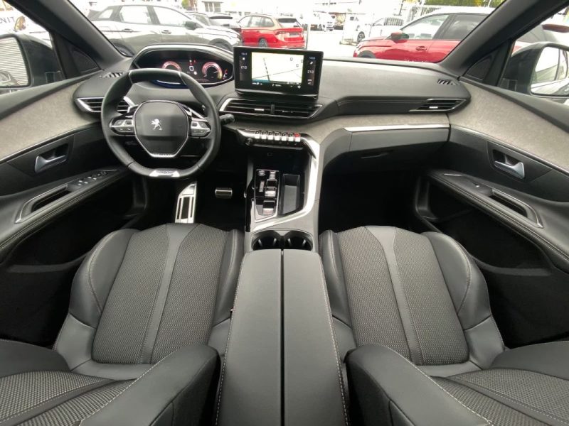 PEUGEOT 3008 HYBRID 136 GT – CAMÉRA 360° – RÉGULATEUR ADAPTATIF (ACC) – PNEUS TOUTES SAISONS 2024