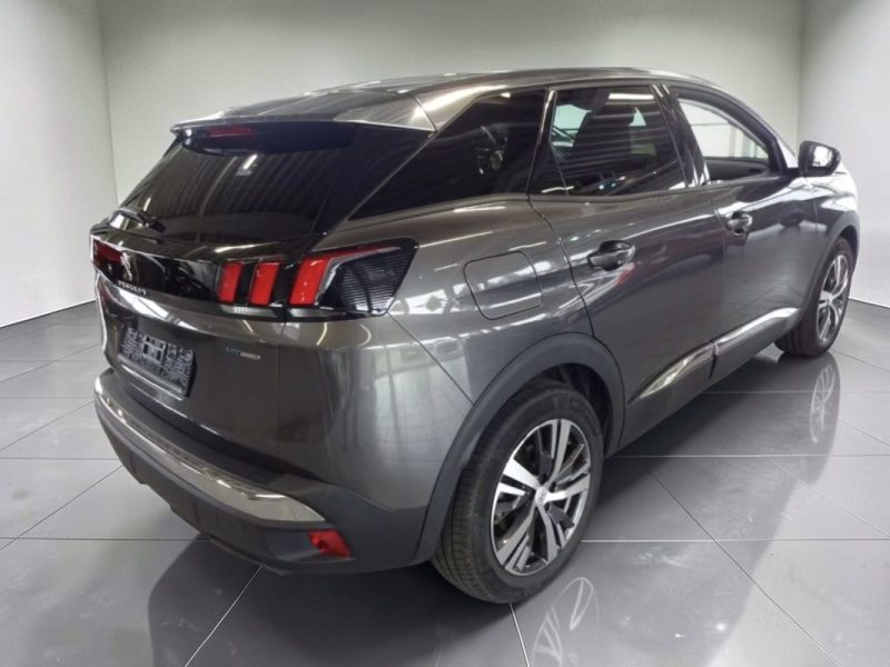 PEUGEOT 3008 HYBRID 225 E-EAT8 ALLURE – CAMÉRA 180° – JANTES 18\" 2022