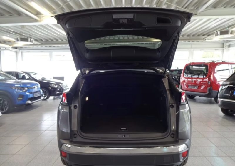PEUGEOT 3008 HYBRID 225 E-EAT8 ALLURE – CAMÉRA 180° – JANTES 18\" 2022