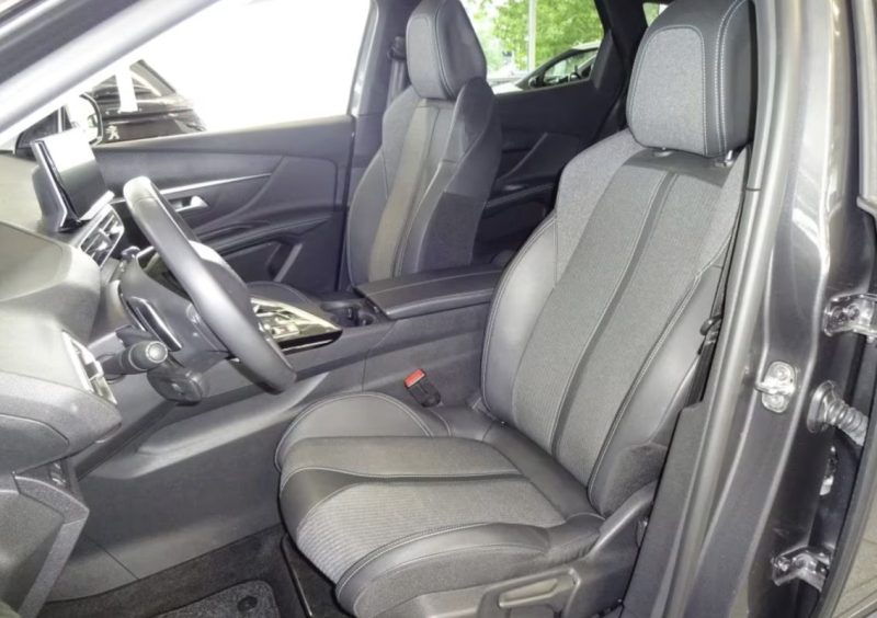 PEUGEOT 3008 HYBRID 225 E-EAT8 ALLURE – CAMÉRA 180° – JANTES 18\" 2022