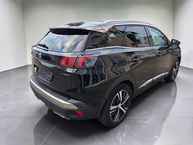 PEUGEOT 3008 HYBRID4 300 GT – 4 ROUES MOTRICES – SYSTÈME HI-FI FOCAL – AUTONOMIE ÉLECTRIQUE JUSQU\'À 66 KM 2022