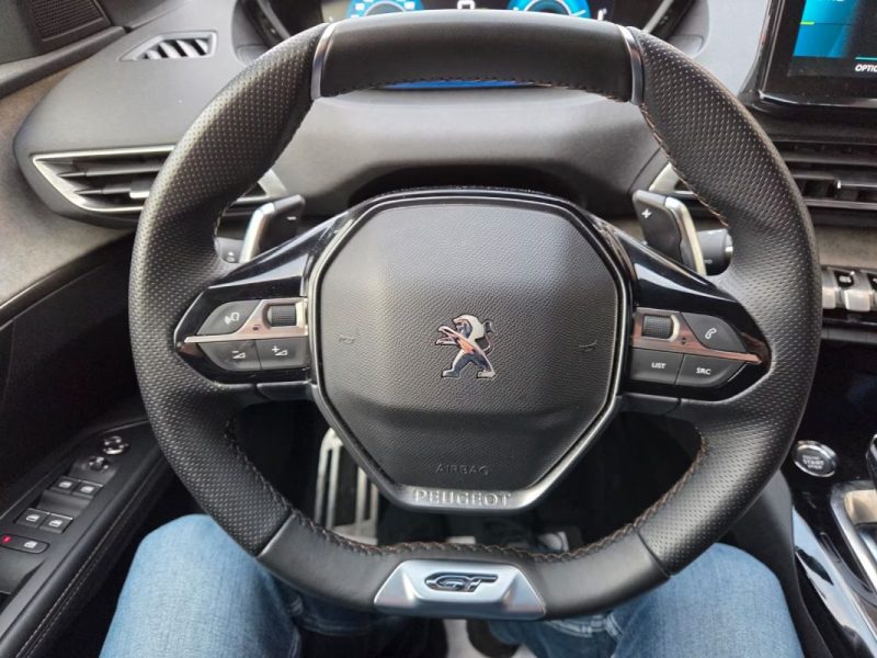 PEUGEOT 3008 HYBRID4 300 GT – 4 ROUES MOTRICES – SYSTÈME HI-FI FOCAL – AUTONOMIE ÉLECTRIQUE JUSQU\'À 66 KM 2022