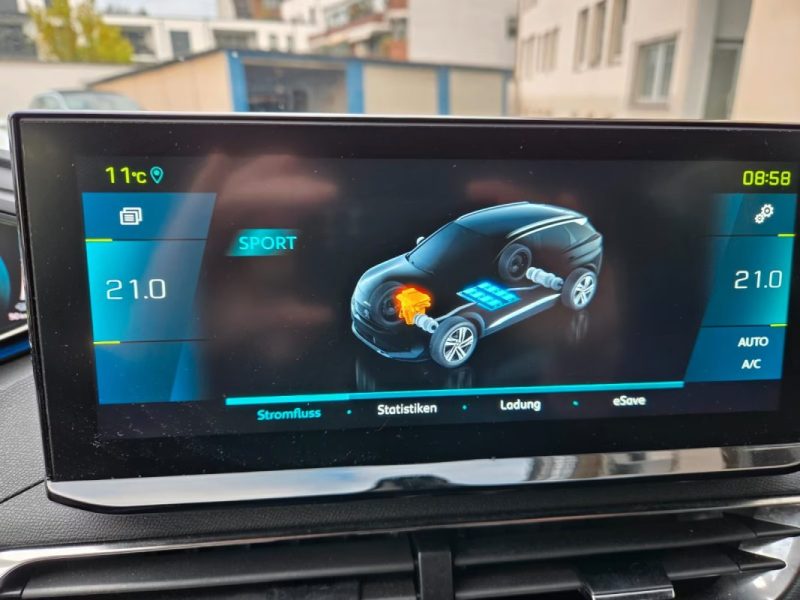 PEUGEOT 3008 HYBRID4 300 GT – 4 ROUES MOTRICES – SYSTÈME HI-FI FOCAL – AUTONOMIE ÉLECTRIQUE JUSQU\'À 66 KM 2022