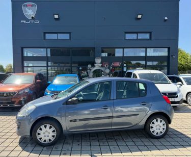 RENAULT CLIO III CONFORT DYNAMIQUE 1.5DCI 70CH