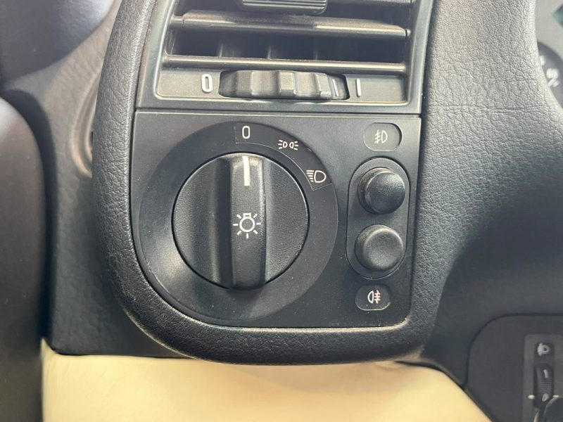 🚗 B.M.W. M3 3.2 💨 321 Ch 🔥 Sièges chauffants 🎵 Silencieux Supersprint ❄️ Climatisation