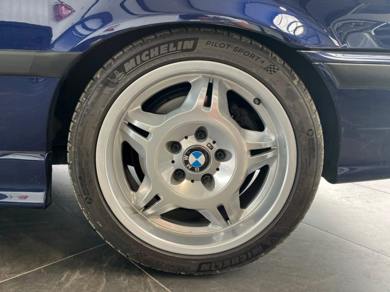 🚗 B.M.W. M3 3.2 💨 321 Ch 🔥 Sièges chauffants 🎵 Silencieux Supersprint ❄️ Climatisation