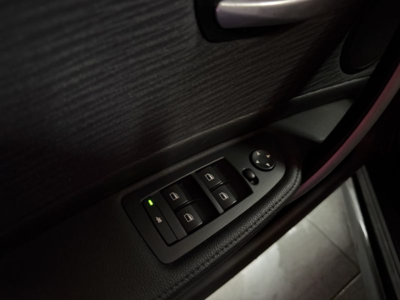 🟢 CarPlay Bmw série 1 118 D 143 cv / Multimédia / Ecran tactile / Garantie / Gps / Téléphone / Blue