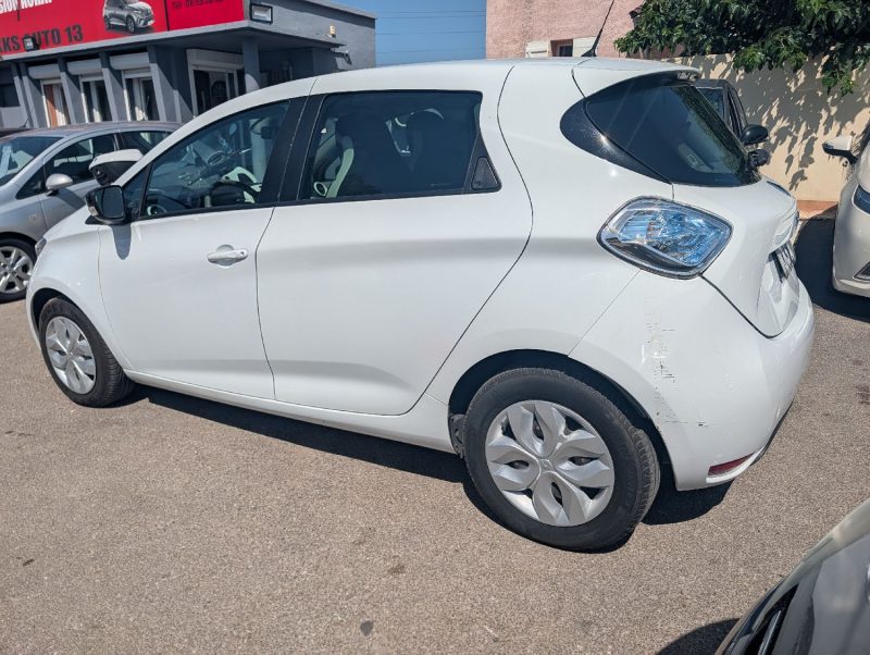 RENAULT ZOE Z.E LIFE R240 90CH ACHAT INTEGRAL 2E MAIN GARANTIE 12 MOIS
