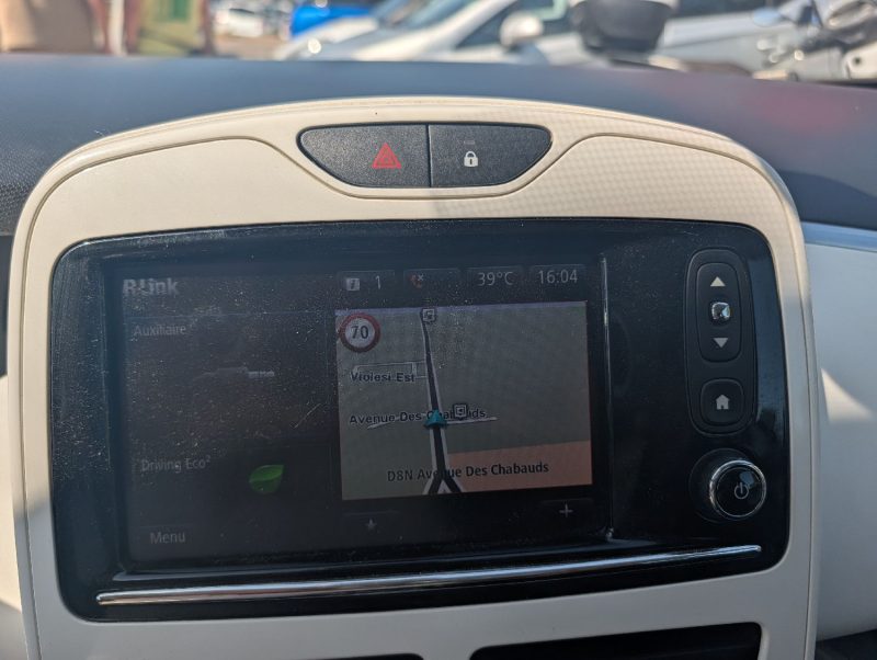 RENAULT ZOE Z.E LIFE R240 90CH ACHAT INTEGRAL 2E MAIN GARANTIE 12 MOIS