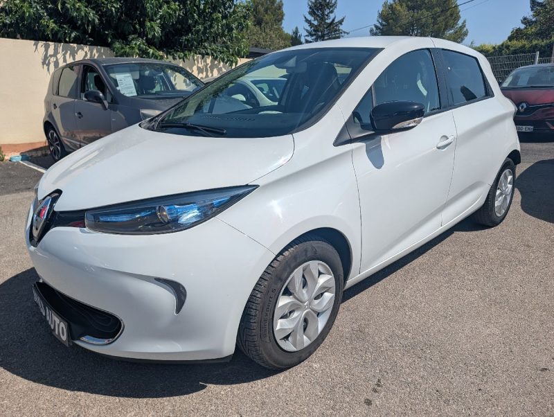 RENAULT ZOE Z.E LIFE R240 90CH ACHAT INTEGRAL 2E MAIN GARANTIE 12 MOIS