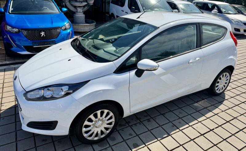 FORD FIESTA 1.25 60CH AMBIENTE 2013