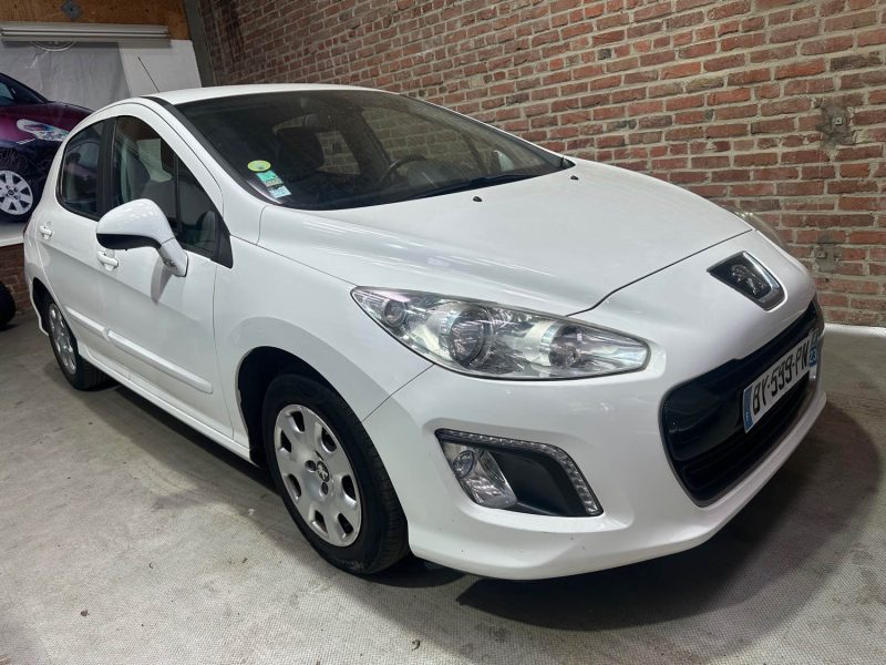 PEUGEOT 308 1.6 HDI 92 BUSINESS PACK 2011