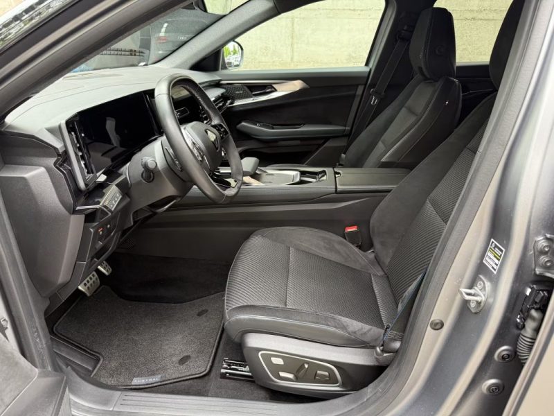 RENAULT AUSTRAL E-TECH FULL HYBRID 200 ICONIC ESPRIT ALPINE – AFFICHAGE TÊTE HAUTE – HARMAN/KARDON – CAMÉRA 360° 2023