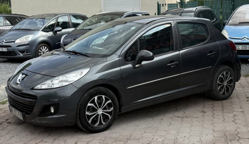 PEUGEOT 207 1.4 HDI 70 URBAN / RÉVISÉE&GARANTIE  2011