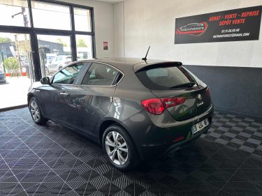 ALFA ROMEO GIULIETTA DISTINCTIVE 2.0 140 JTDM