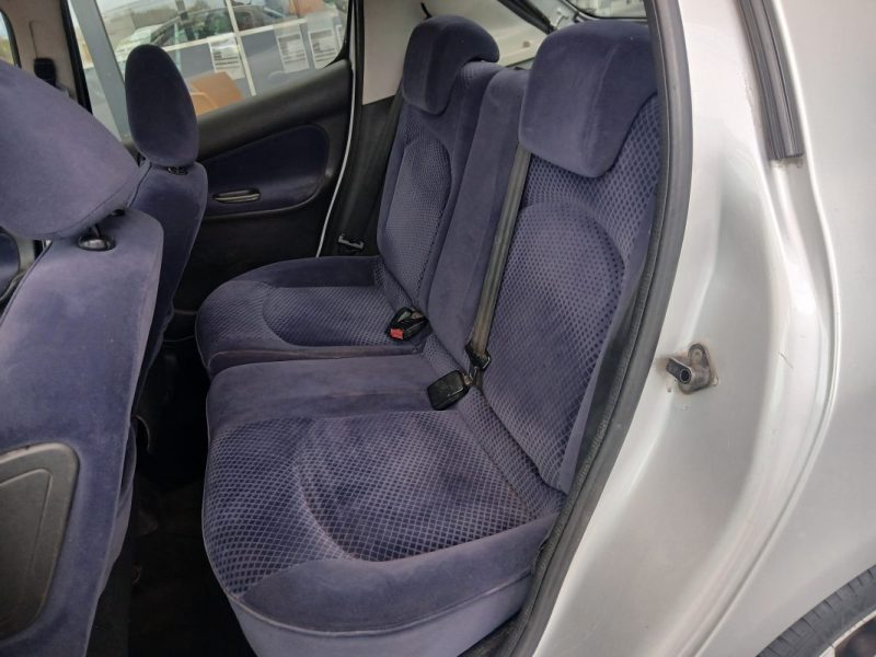 PEUGEOT 206  1.6 110 CV XT 5P  2004 VENDU DANS L'ETAT A PRO OU EXPORT