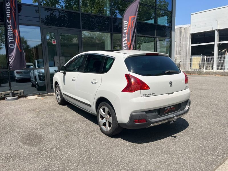 PEUGEOT 3008 ALLURE 150 ch 2.0 HDi Toit panoramique / Attelage