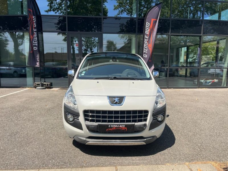 PEUGEOT 3008 ALLURE 150 ch 2.0 HDi Toit panoramique / Attelage