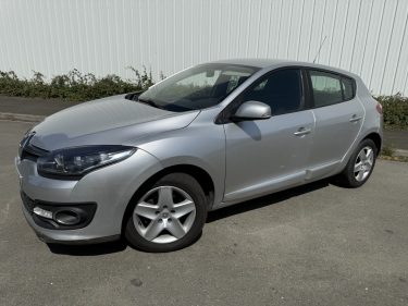 RENAULT MEGANE Phase 3 1.2 l Tce 115 cv 1er Main