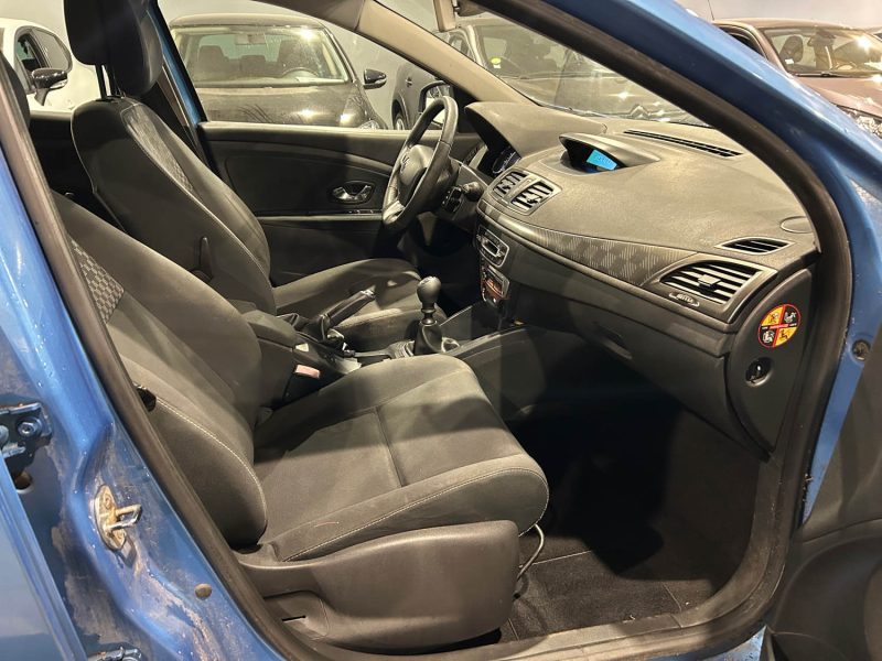 RENAULT MEGANE 3 1.5 DCI 110CH 