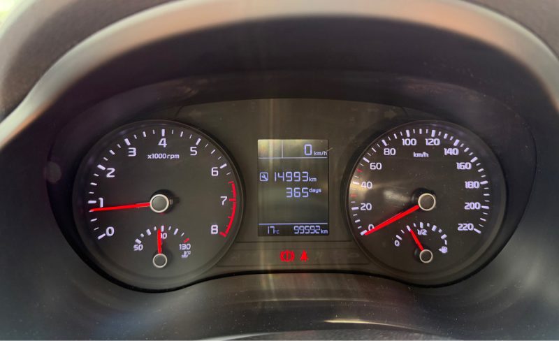 KIA RIO IV 1.0 T-GDI 100 GT LINE / 1 ERE MAIN / GARANTIE 12 MOIS  