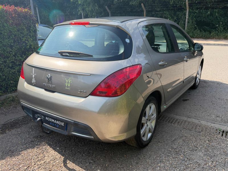 PEUGEOT 308 1.6 VTI D-SIGN 2012