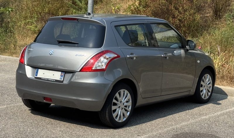 Suzuki Swift 1.2 VVT 95 ch PRIVILEGE toit ouvrant