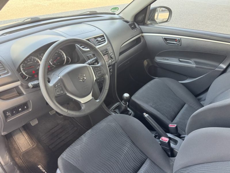 Suzuki Swift 1.2 VVT 95 ch PRIVILEGE toit ouvrant