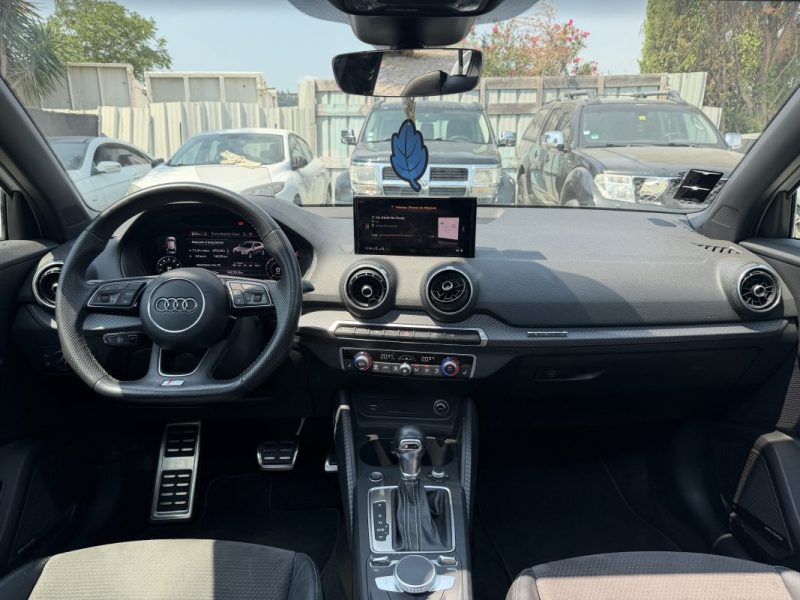 AUDI Q2 150cv S-LINE FULL OPTION / TOIT OUVRANT 